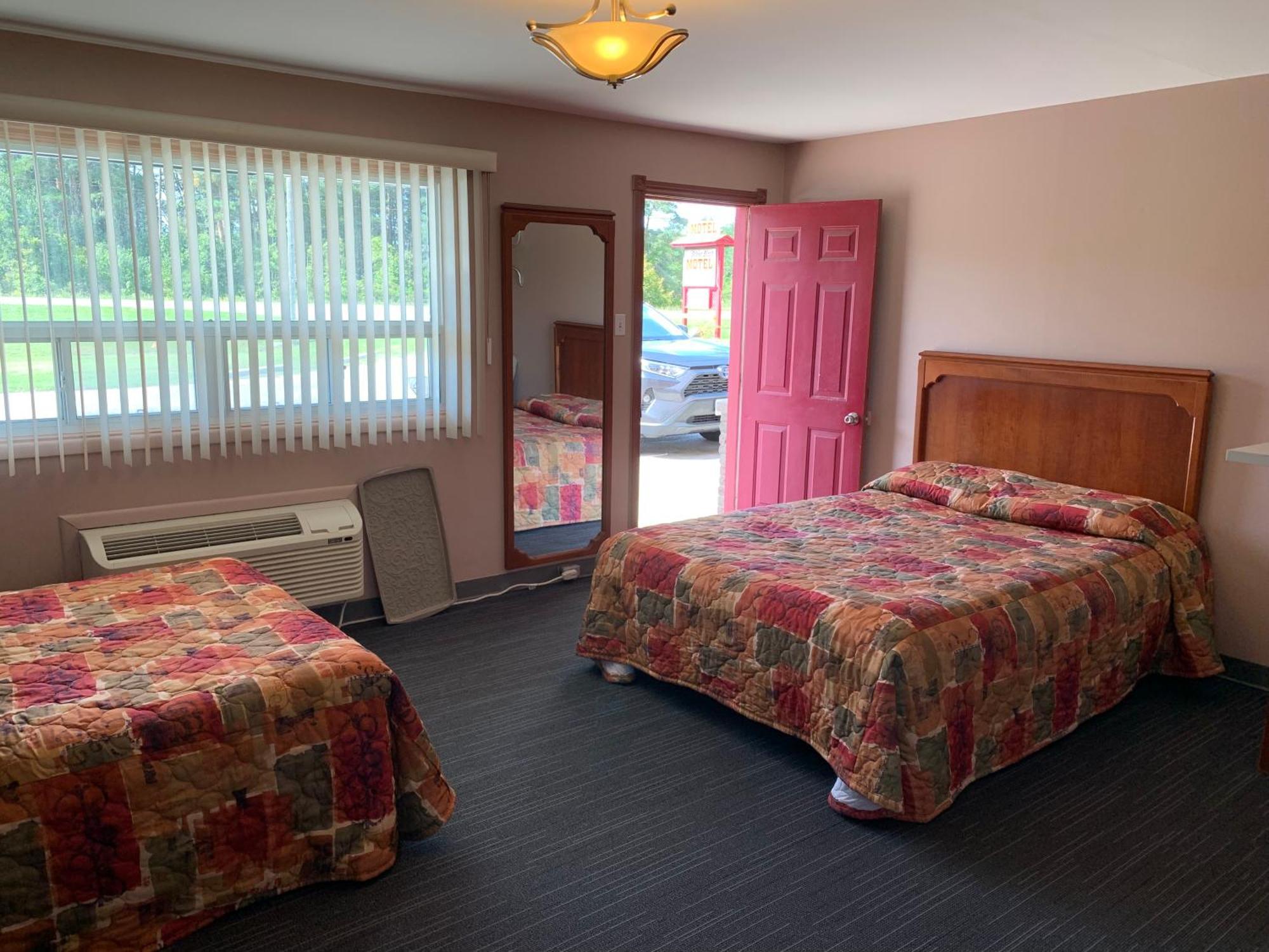 The Silver Birch Motel Goderich Exterior photo